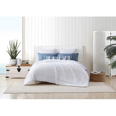 Snug Waffle Comforter