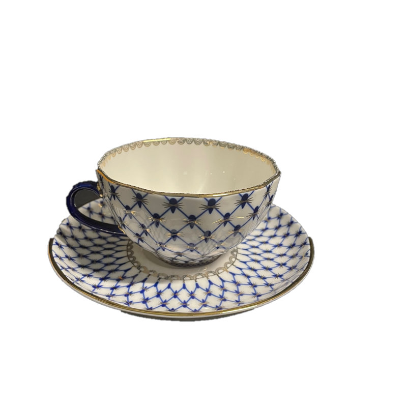 Tasse à thé en porcelaine tendre