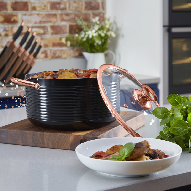 Tower Casserole Dish with Lid, Linear Collection with Easy Clean Non-Stick Ceramic Coating, Aluminium, 4 Litres, Black