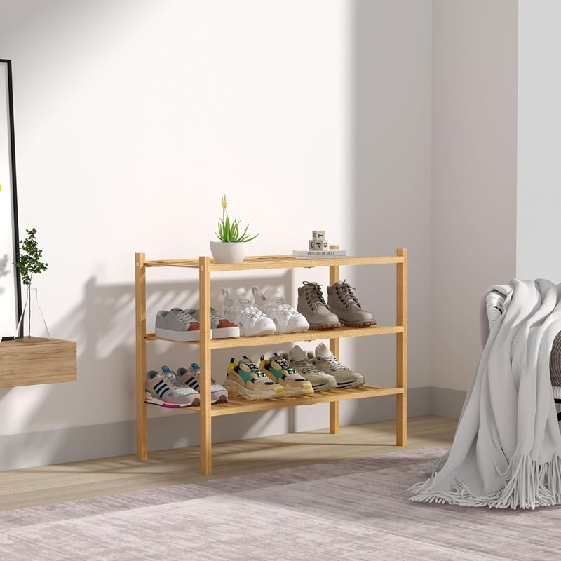 Range-chaussures pour garde-robe autoportant en bois