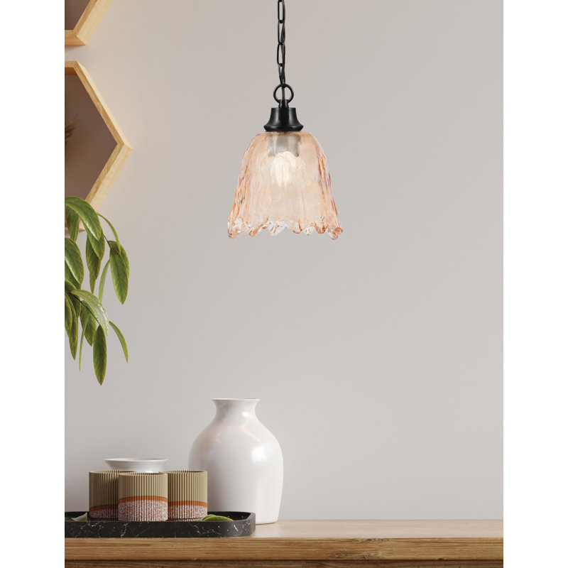 Luminaire suspendu Pinedale au fini noir mat avec verre de lave ambré de 7 po, Colorful, Amber, Matte Black