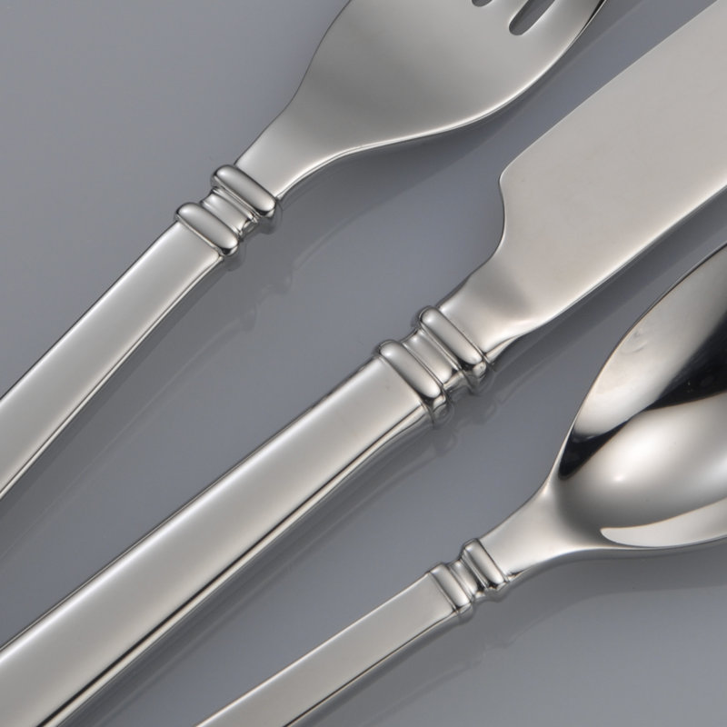 Shaker Dinner Forks by Oneida (18/0)