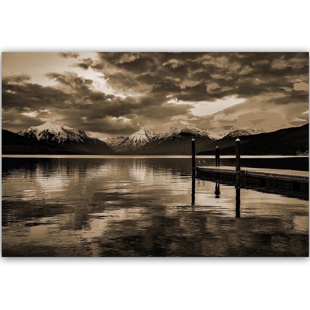 Leinwandbild Verschneiter Bergsee 1