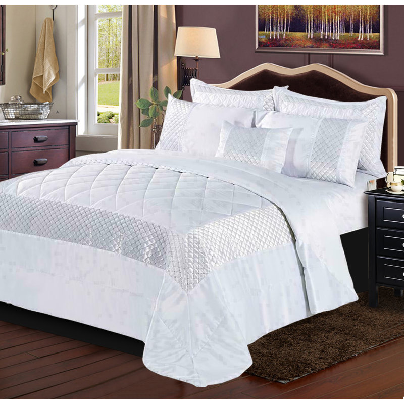 Gabel Geometric Shapes Bedspread with Pillowcases Included, 250 x 250 cm, White