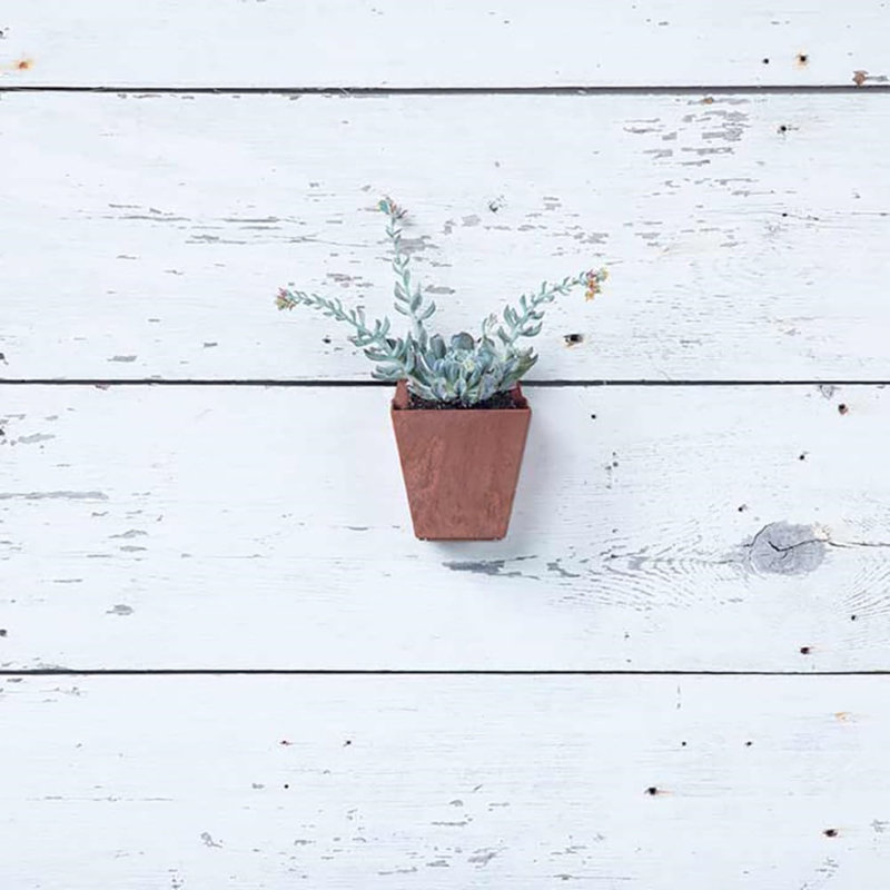 Self Watering Wall Plastic Planters, Rust, 6.25" H x 4.75" W x 5.5" D