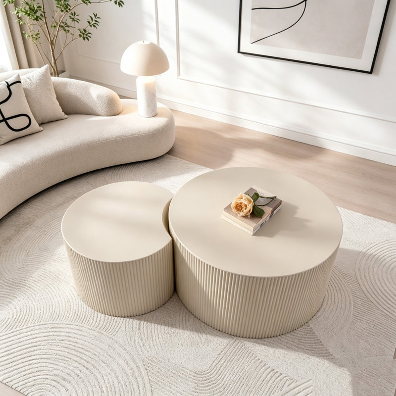 Table basse ronde avec relief artisanal, Beige / Blanc