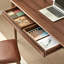 Bureau d'écriture simple et durable en bois de noyer-385716968