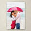 «Couple Under Umbrella» par Macneil Studio, reproduction sur toile-21937770