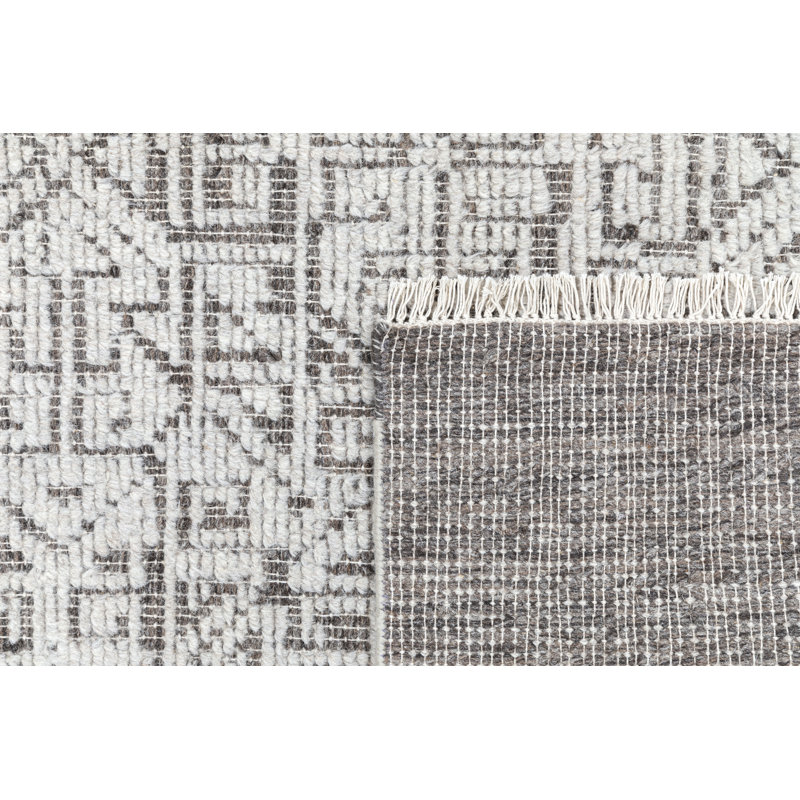 Savelle Area Rug in Natural, Rectangle 5' x 8'