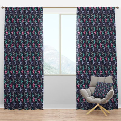Panneau de rideau simple semi-diaphane avec passe-tringle Design V