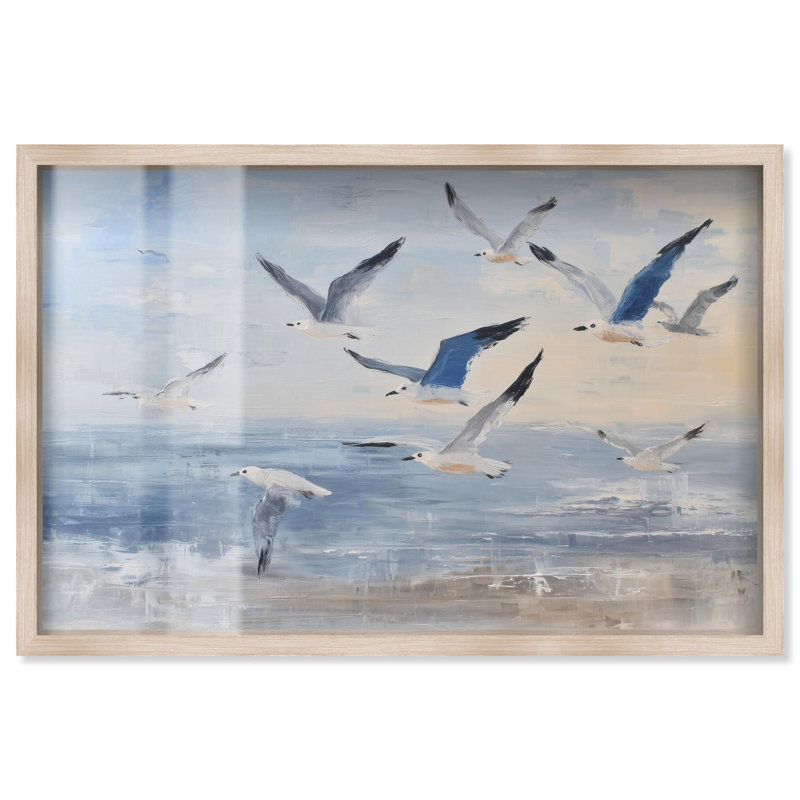 Mouette en vol II, décoration murale côtière à motif d'ombre par Art Remedy, cadre blond, 31 x 21, H 21 po x l 31 po