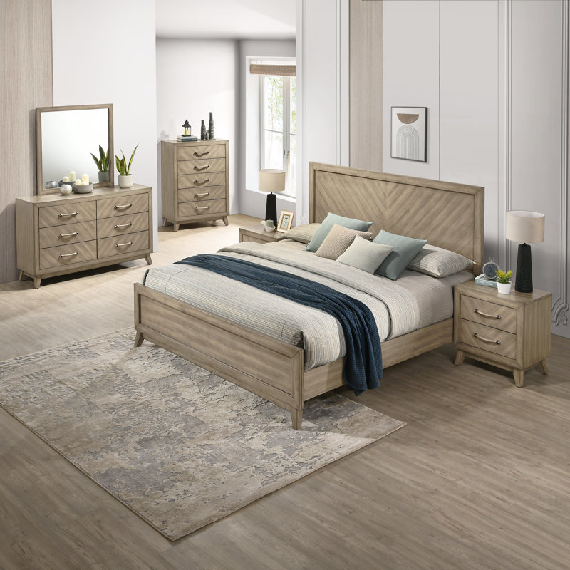 Dezerey Piece Bedroom Set, Queen
