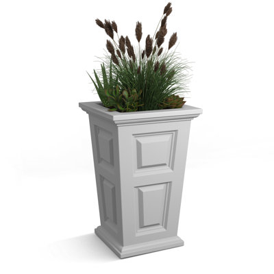 Siriana Self-Watering Resin Pot Planter 