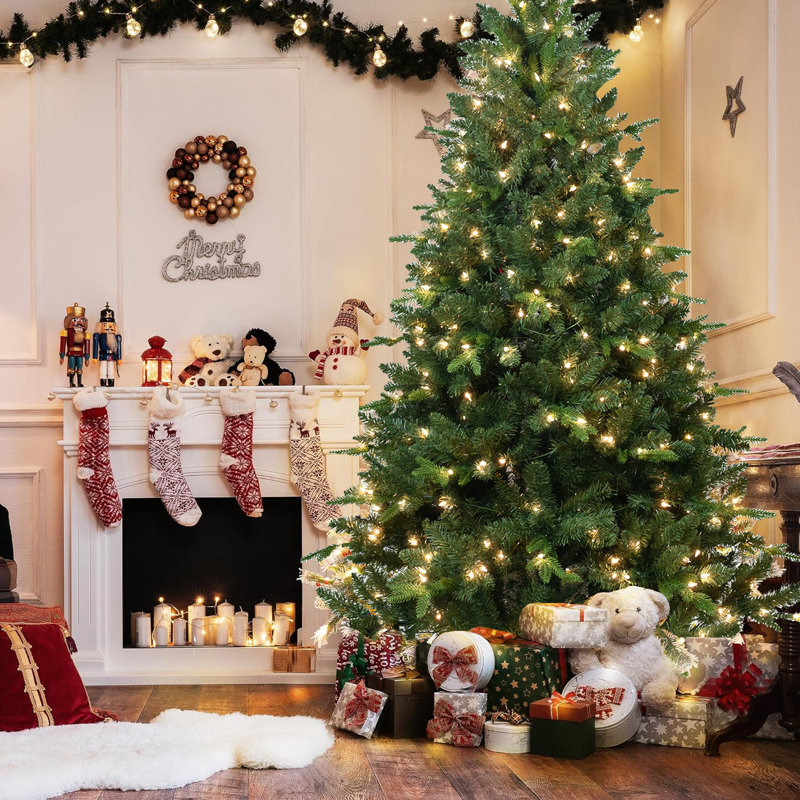 Arbre de Noël 9 pi avec base en métal, 9'