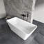 Baignoire de trempage autoportante à surface solide de 67 pouces pour salle de bain
