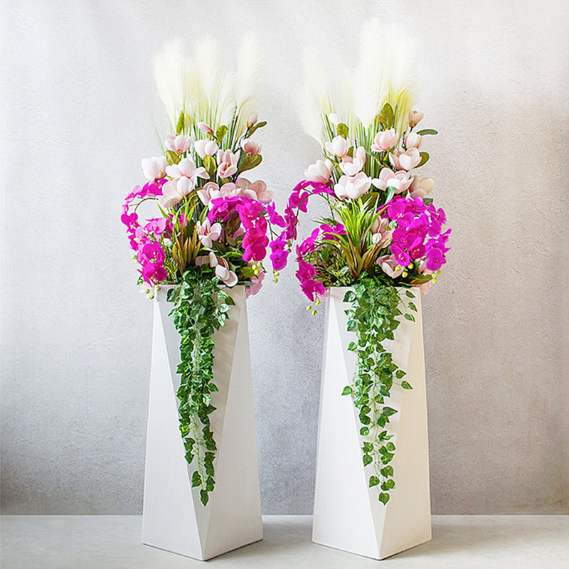Grand vase à fleurs en plastique renforcé de fibres de verre 66,93 po, H 66,93 po x l 18,11 po x P 12,99 po