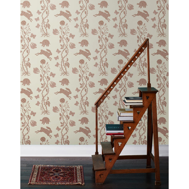 Fable Wallpaper | Clover / Traditional / Roll - 27" x 30', Parchment