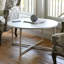 Table basse ronde moderne grise - 32 po de diamètre, pieds en X, plateau en stratifié lisse-97875656-97875655