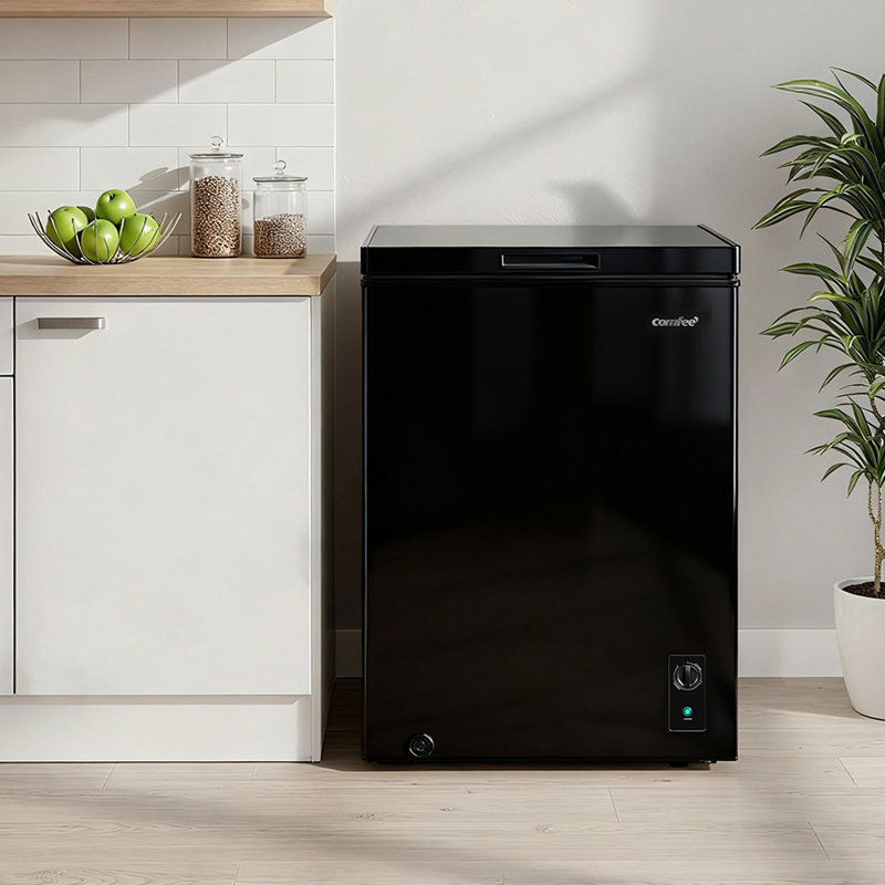 Living And Home 0.1m³ L Mini Fridge, Black