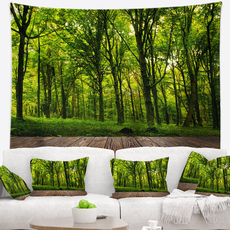 Tapisserie de forêt verte avec bois dense landscape, H 32 po x l 39 po