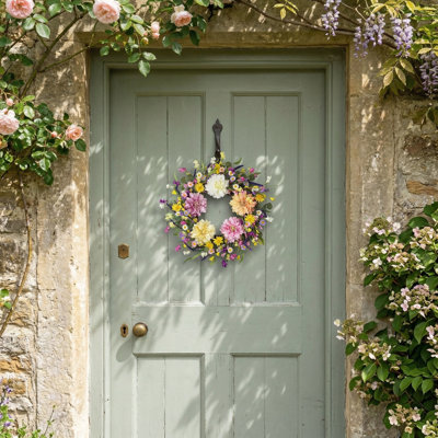 Couronne de porte d'entrée 22 pouces printemps-été, couronne artificielle avec marguerite colorée et forsythia, décoration de maison de campagne