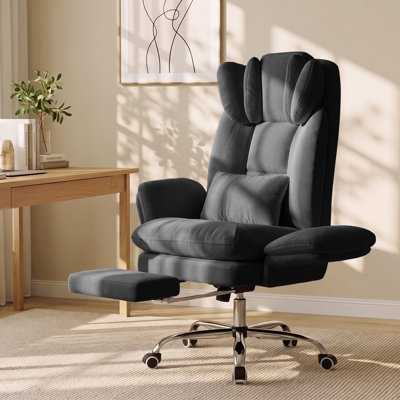 Fauteuil de bureau inclinable Criss Cross avec repose-pieds, accoudoirs rabattables et coussin lombaire