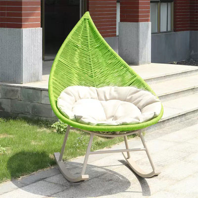 Chaise berçante exquise en corde tissée importée
