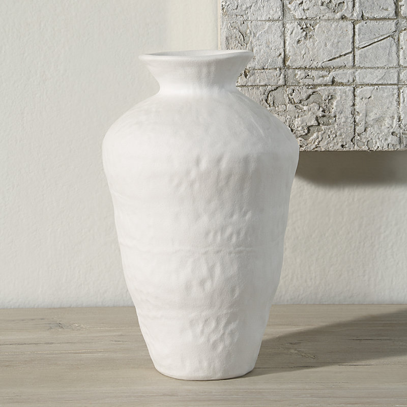 Melton Vase