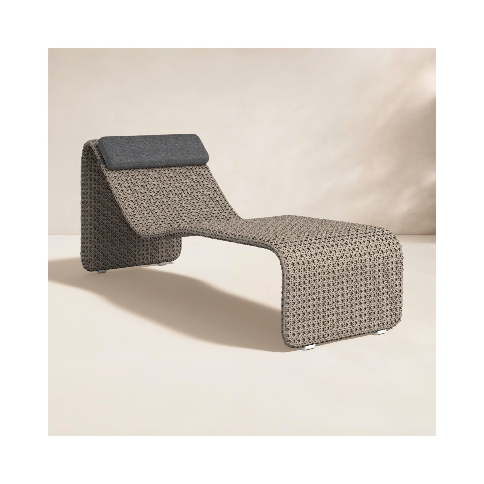 Kuno 27.5'' Outdoor Wicker Chaise Lounge, Dark Gray