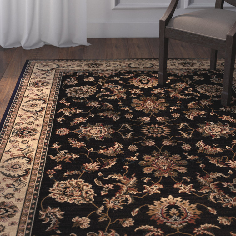 Tapis oriental beige / noir Shelburne