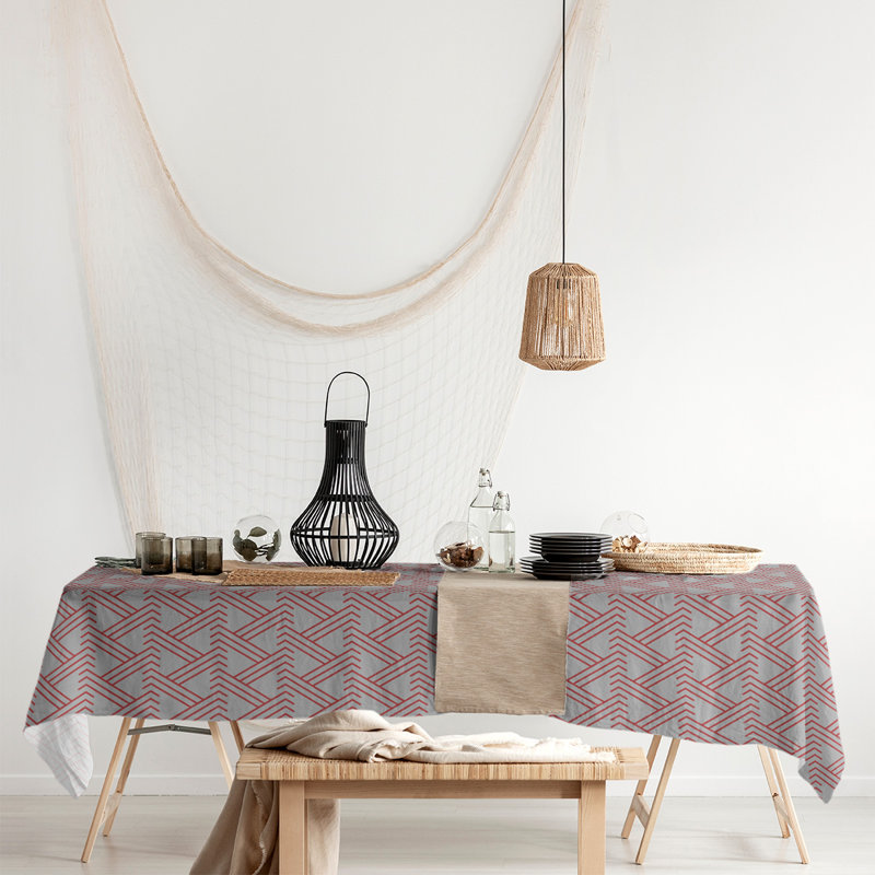 Classic Zig Zag Tablecloth, Gray/Red
