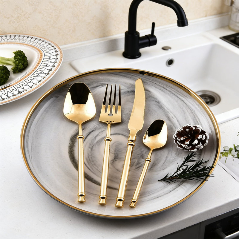 Ensemble de couverts 16 pièces en acier inoxydable de qualité supérieure, cuillère à fourche et cuillère à dessert de ton doré 18/10 pour restaurant