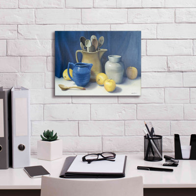 «Johnnous Blue Pitcher On Canvas» par Cecile Baird, reproduction