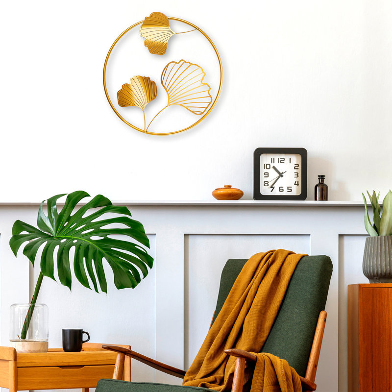 Elegant Decorative Metal Wall Accessory, Gold Finish, 15.7 x 15.7 x 2.0 inches | 100% Metal Construction, Perfect for Home Decor | Easy Wall Hanging Design for Living Room & Office Spaces