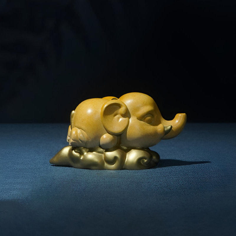 Élégante sculpture d'éléphant en laiton - Décoration sophistiquée, Jaune