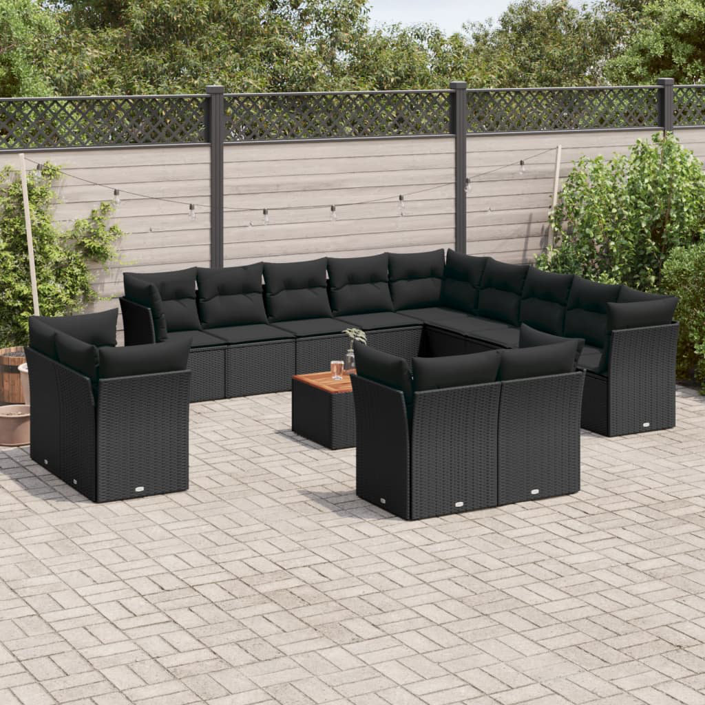 Gartensofa mit Kissen