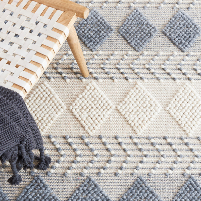 Slatington Hand Loomed Wool/Cotton Southwestern Rug in Ivory/Gray, Rectangle 3' x 5'
