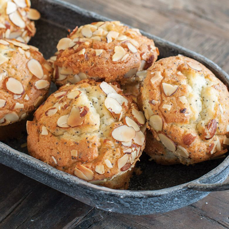 Nordic Ware 6-Cup Silver Non-Stick Round Muffin Pan