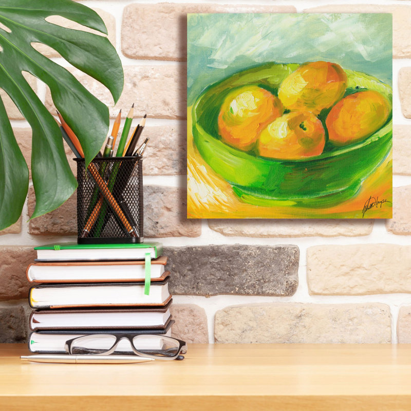 «Bowl of Fruit I» par Ethan Harper, art mural sur toile, H 12 po x l 12 po x P 0,75 po