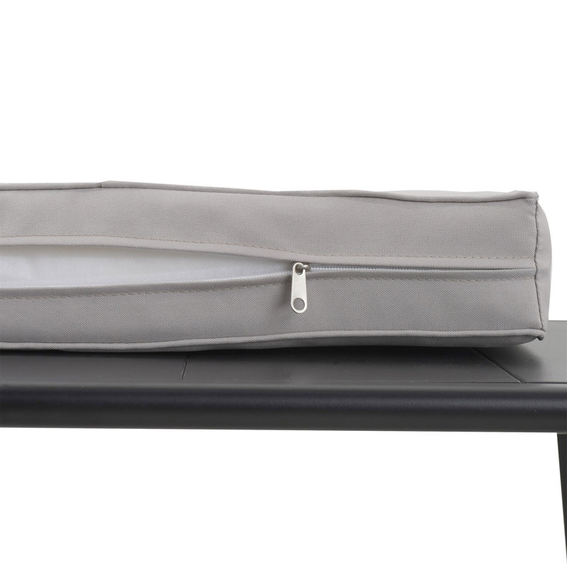 Ensemble de sièges d'extérieur durable et confortable, adapté aux patios, aux pelouses et aux bords de piscine