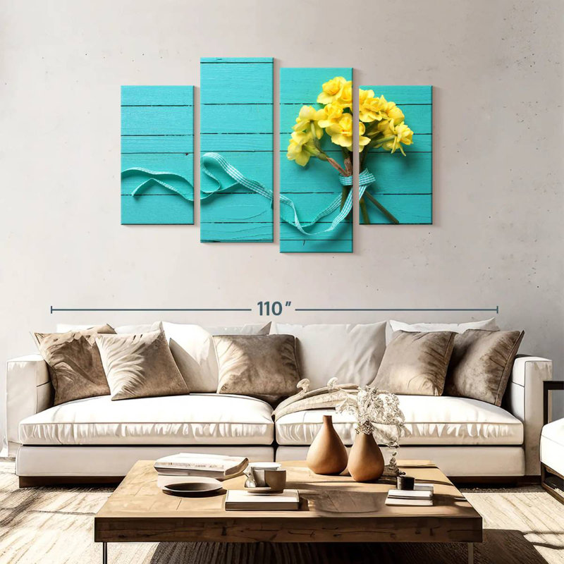Harnek Daffodil Bouquet On Blue