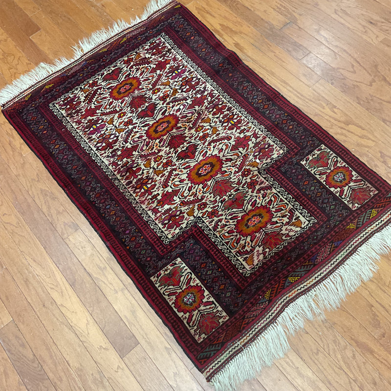 Tapis en laine fait à la main