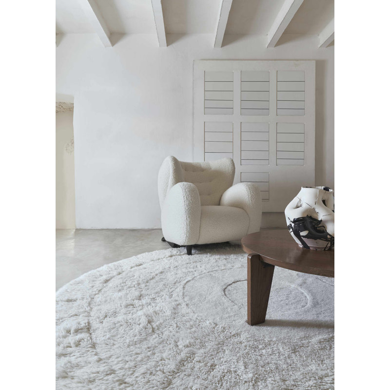 Sheep Of The World Hand Tufted Wool Area Rug in Sheep White