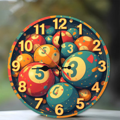 Numbered balls clock design