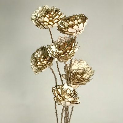 Almond Arrangement