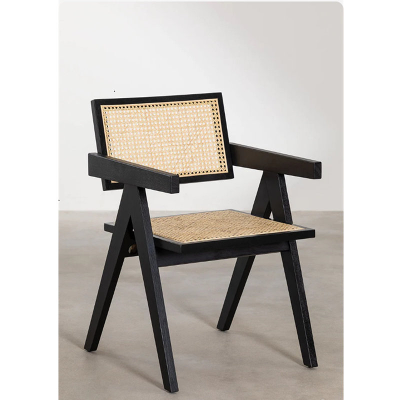 Chaise de salle à manger à dossier plein en bois massif Tamelia, Noir