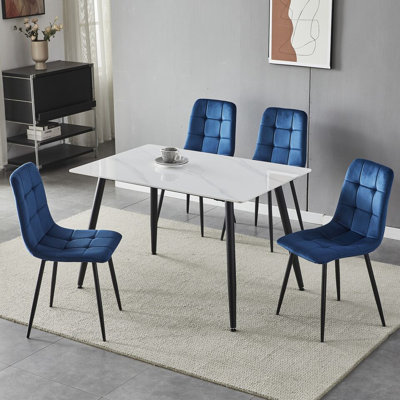 Fulshear 4 - Person Dining Set