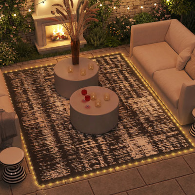 Tapis d'extérieur réversible 12 pi x 9 pi avec lumières à DEL, tapis de patio imperméable avec piquets pour sac de transport
