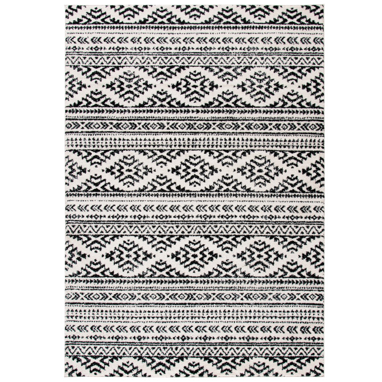 Cobos Performance Geometric Pattern Rug