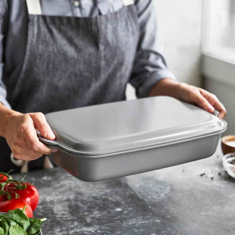 Premiere Ovenware Healthy Ceramic Nonstick 14.6" x 9.5" Rectangular Baking Pan with Lid
